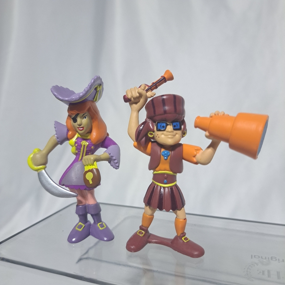 Scooby-Doo Pirate Crew Mystery Mates Daphne & Velma‎ 3" Figures